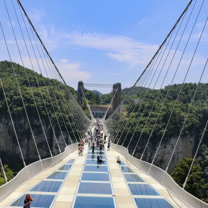 CHINA: Munții Avatar, Macao și Hong Kong